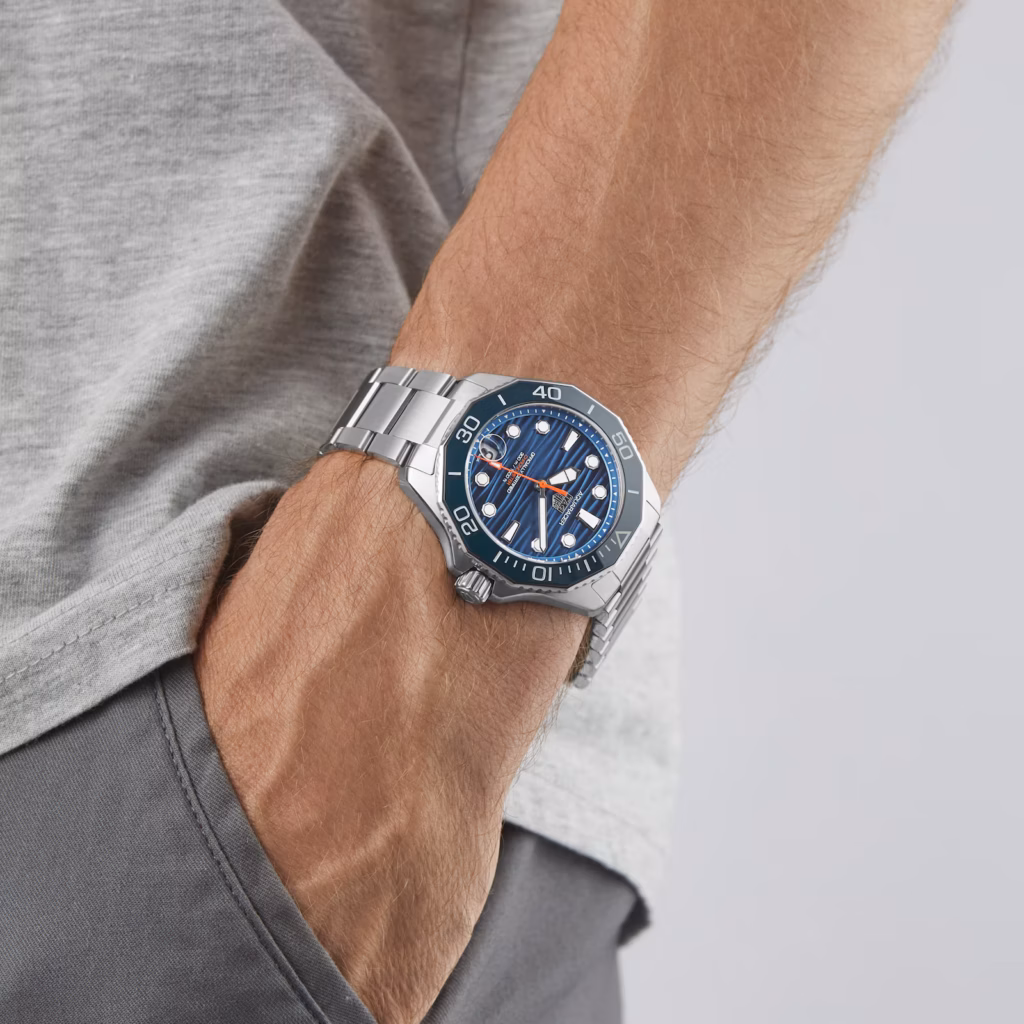 TAG Heuer Aquaracer Professional 300 Date 42mm Mens Watch Blue WBP5111.BA0013
