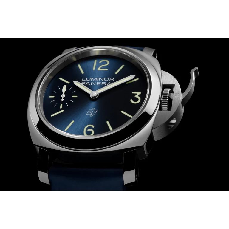 Panerai Luminor Logo 44mm PAM01084/PAM01085