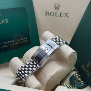 RLX Datejust 36mm 126284 Mother-of-Pearl Dial Oyster Bracelet