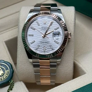 RLX Datejust 41mm 126331 Silver Fluted Motif Dial Two Tone Stainless Steel & 18K Rose Gold Jubilee Bracelet Men's Watch