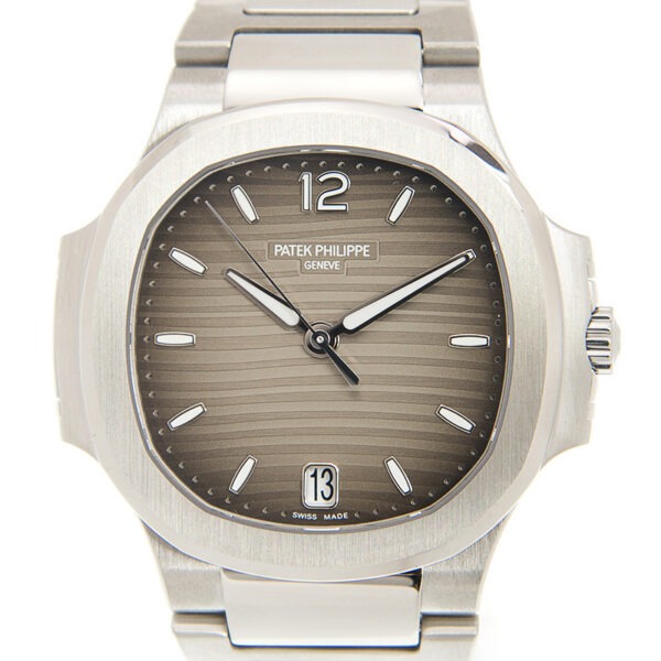Patek Philippe Nautilus 7118/1A-011 Replica