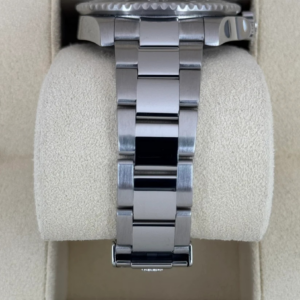 Rolex GMT-Master II 116710LN 40mm