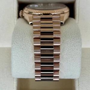 RLX Day-Date "President" 40mm Everose Gold Mother of Pearl Diamond Baguette Dial - 228235