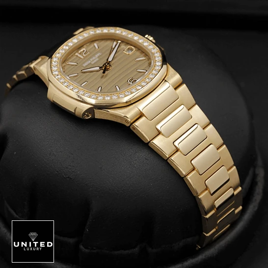 Patek Philippe Nautilus 7010/1R-012 Replica 1 Patek Philippe Nautilus 70101R-012 Diamond Bezel Replica in the black box