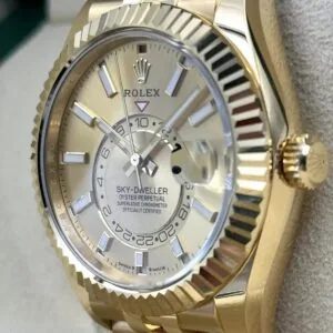 RLX Sky-Dweller 42mm 336938-0001/0004 Yellow Gold Champagne Dial Jubilee