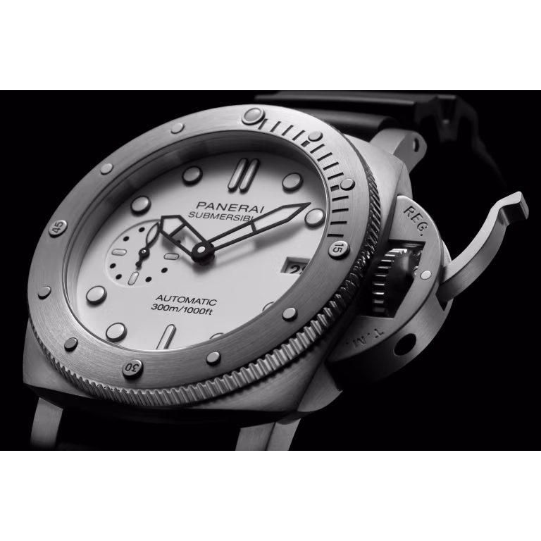 Panerai Submersible 42mm PAM01590