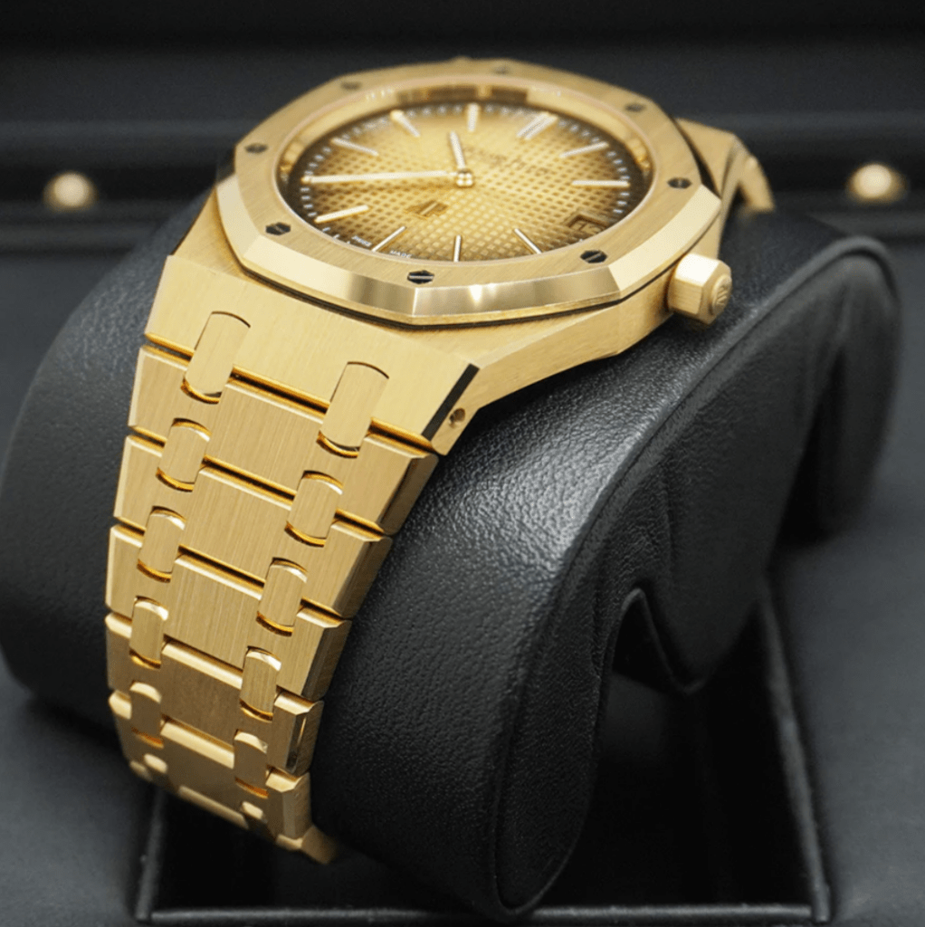 A&P ROYAL OAK "JUMBO" Smoked Yellow Gold-Toned Dial 39mm