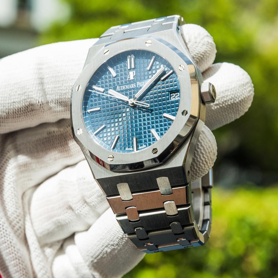 A&P ROYAL OAK “Night Blue Cloud 50” Dial 41mm