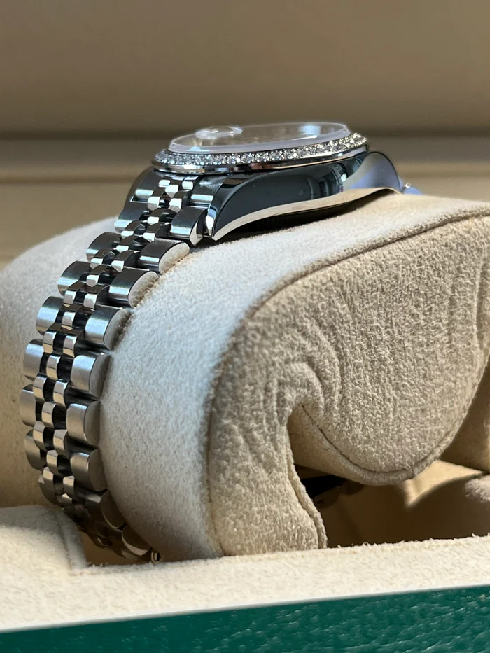 RLX Lady-Datejust 31mm 279384RBR White Mother-of-Pearl Dial Oyster Bracelet