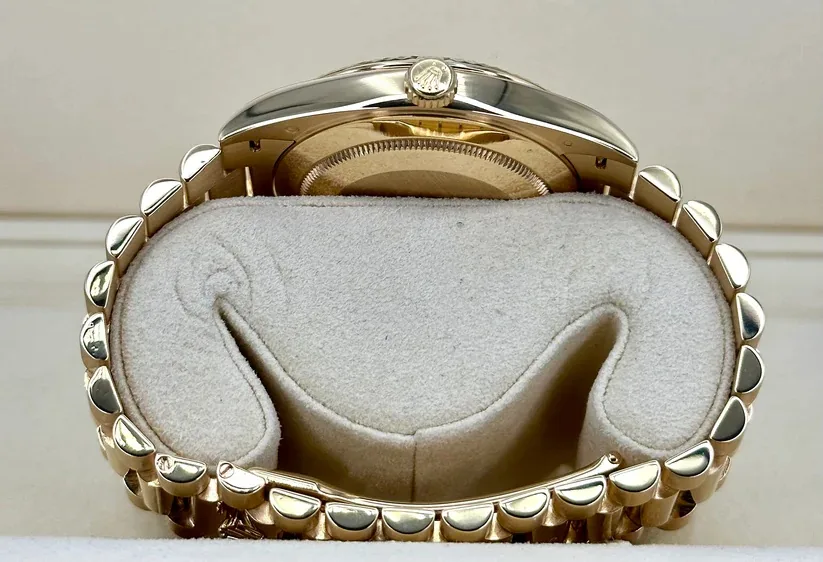 RLX Day-Date "President" 40mm Yellow Gold Silver Roman Dial - 228238