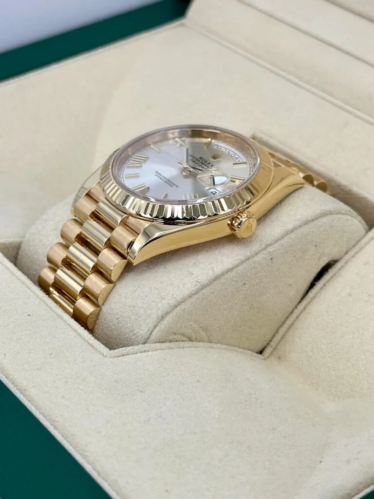 RLX Day-Date "President" 40mm Yellow Gold Silver Roman Dial - 228238