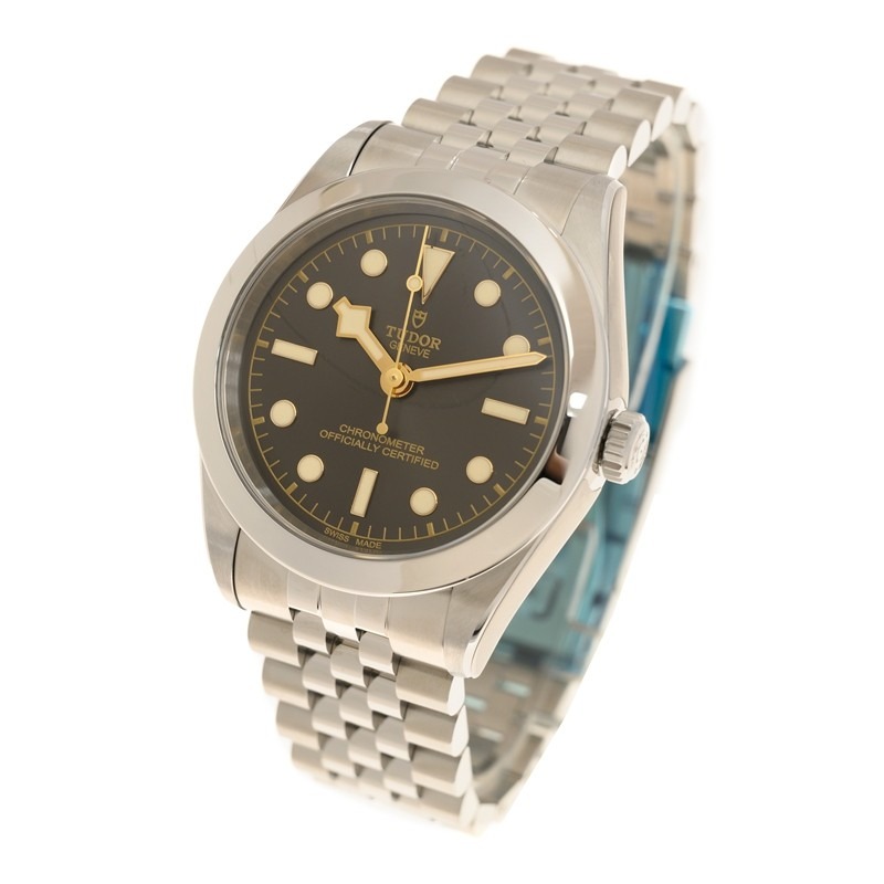 TUDOR Black Bay 39mm Black/Gold Dial Automatic Bracelet Watch M79660-0001