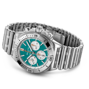 Breitling Chronomat B01 42 NFL Miami Dolphins Edition AB01342B1L2A1