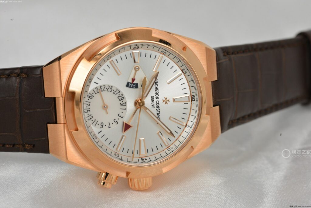 Vacheron Constantin Overseas Dual Time Ref. # 7900V/000R-B336