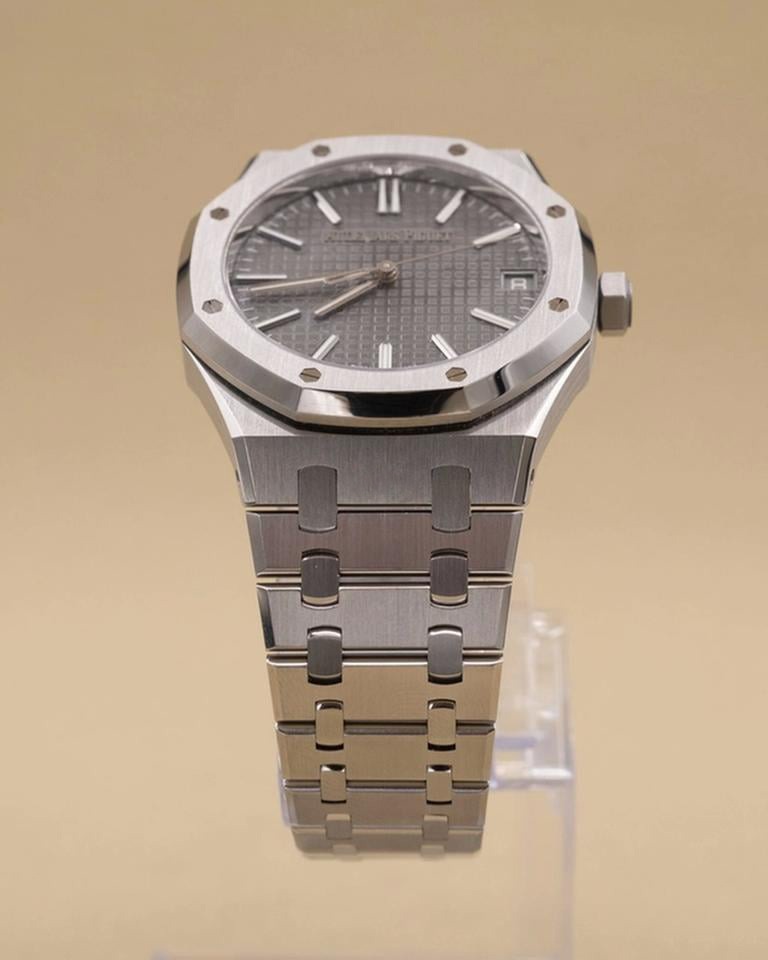 A&P ROYAL OAK Grey Dial 41mm