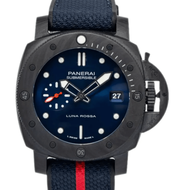 Panerai Submersible Luna Rossa Carbotech™ 42mm PAM01563