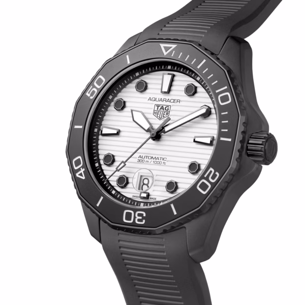 TAG Heuer Night Diver Aquaracer Calibre 5 43mm Mens Watch WBP201D.FT6197