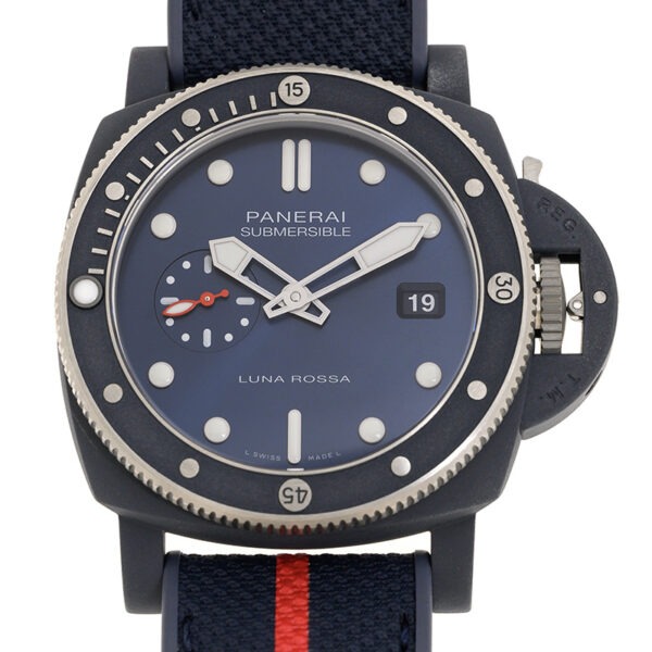Panerai Submersible QuarantaQuattro Luna Rossa Ti-Ceramitech™ 44mm PAM01466