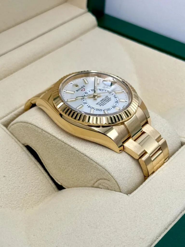 RLX Sky-Dweller 42mm 336938-0003/0006 Yellow Gold White Dial Jubilee