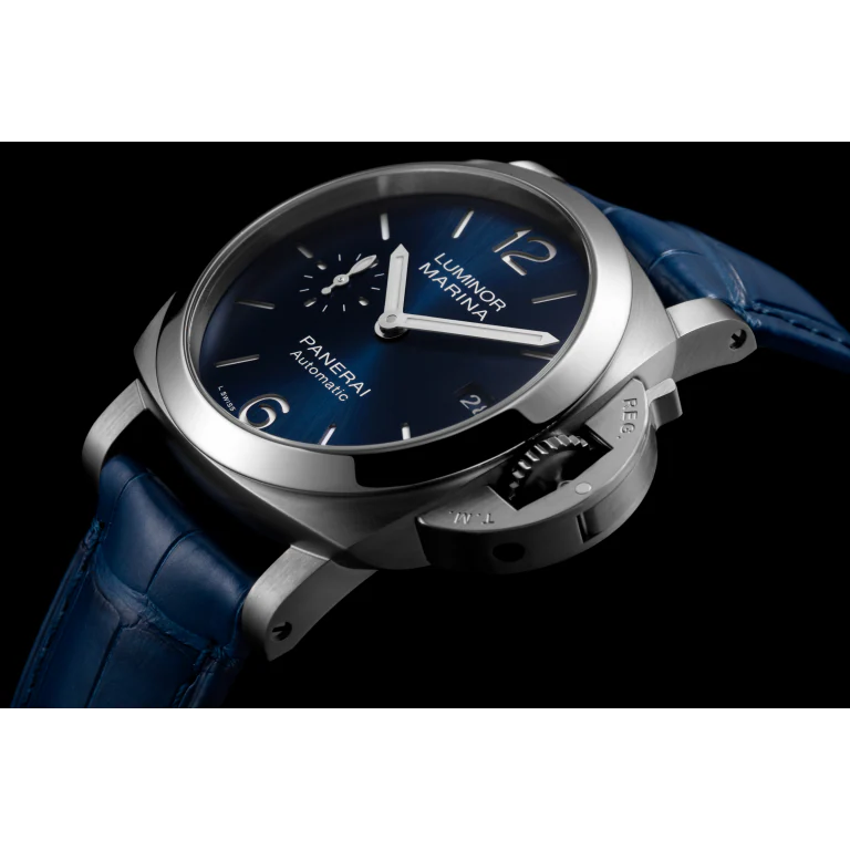 Panerai Luminor Quaranta 40mm PAM01370/PAM01371/PAM01372