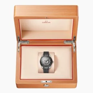 Omega AQUA TERRA 150M CO‐AXIAL MASTER CHRONOMETER GMT WORLDTIMER 43 MM