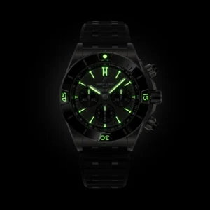Breitling Super Chronomat B01 44mm EB0136251M1S1