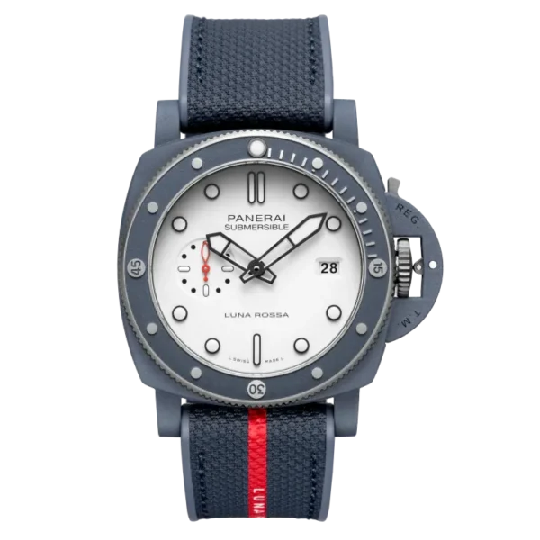 Panerai Submersible QuarantaQuattro Luna Rossa Ti-Ceramitech™ 44mm PAM01543