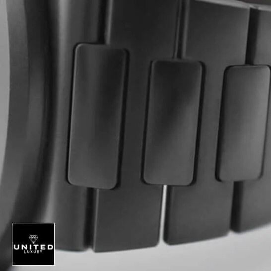 Patek Philippe Black 5711 Replica 5 Patek Phlippe Stainless Steel Black Bracelet Replica close bracelet view