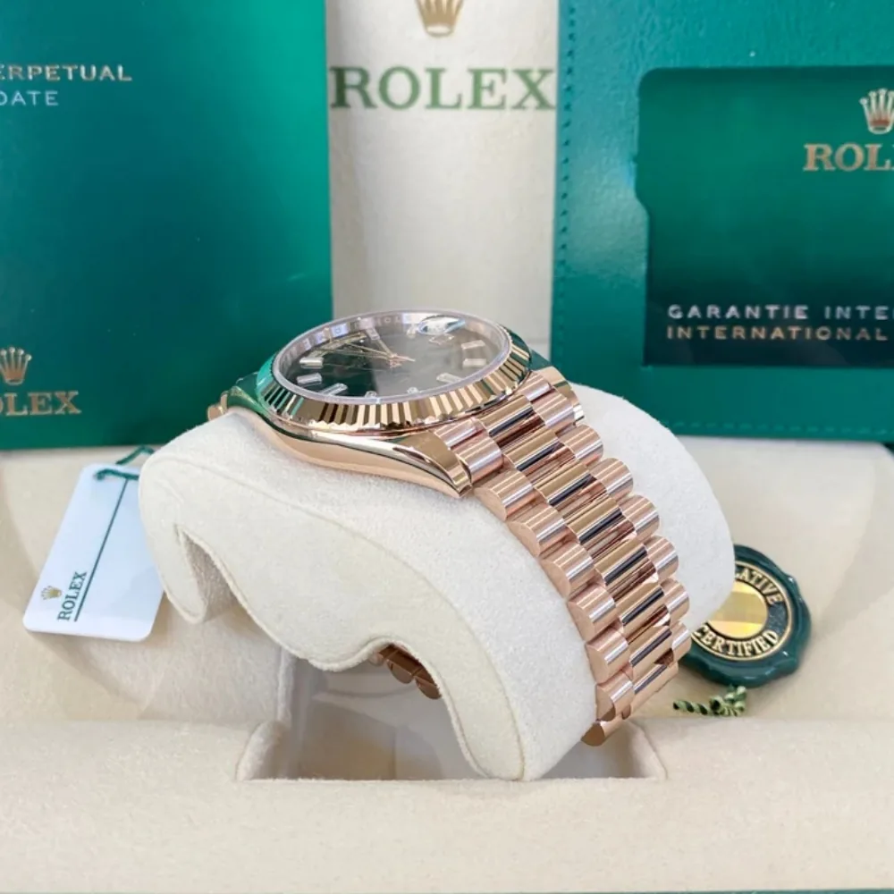 RLX Day-Date "President" 40mm Everose Eisenkiesel Diamond Baguette Dial - 228235