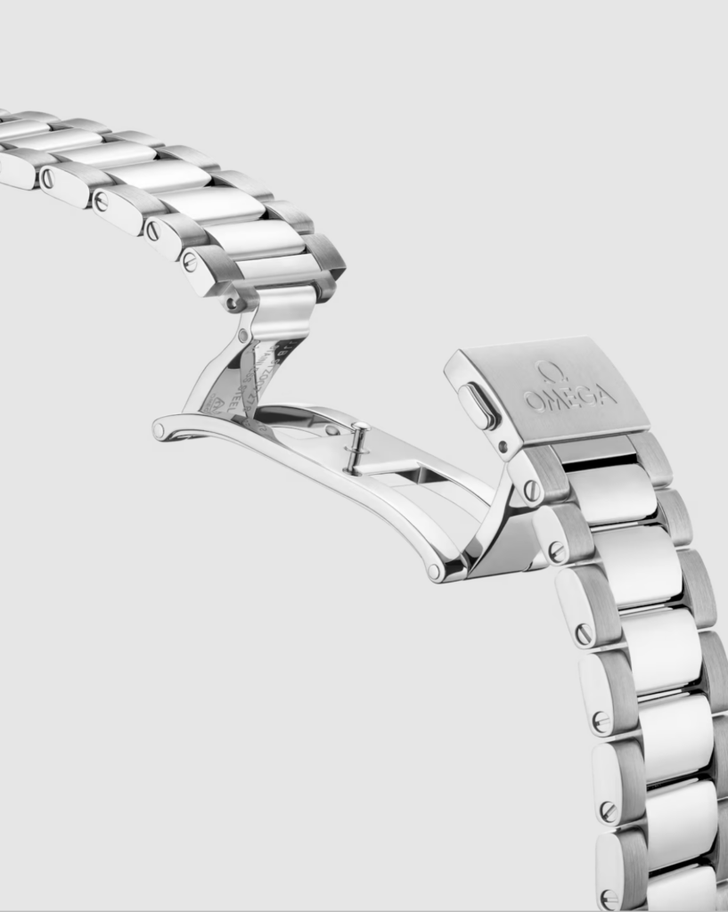 OMEGA SEAMASTER AQUA TERRA 150M CO‐AXIAL MASTER CHRONOMETER GMT WORLDTIMER 43 MM