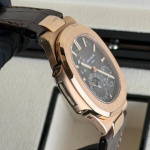 Patek Philippe Nautilus Gold Leather Replica