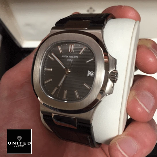 Patek Philippe Nautilus 5711G-001 Replica