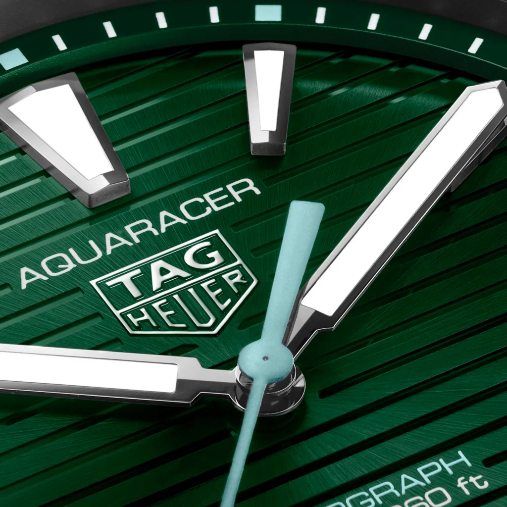 TAG Heuer Aquaracer Professional 200 Solargraph 40mm Mens Watch Green WBP1115.BA0000