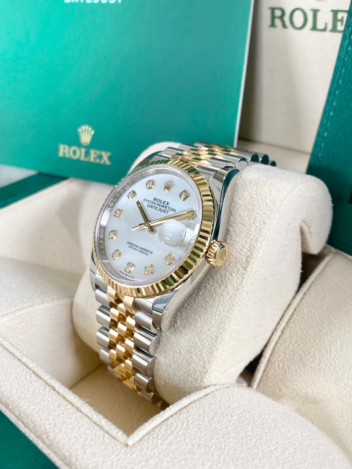 RLX Datejust 36mm 126233 MOP Diamond Dial Jubilee Two-Tone Bracelet Watch
