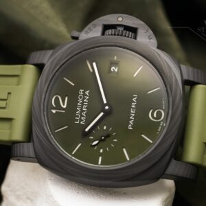 Panerai Luminor Quaranta Carbotech™ 40mm PAM01526