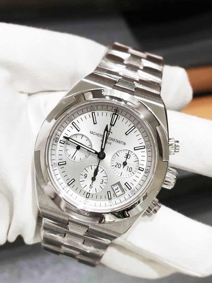 Vacheron Constantin Overseas Chronograph Ref. # 5500V/110A-B075