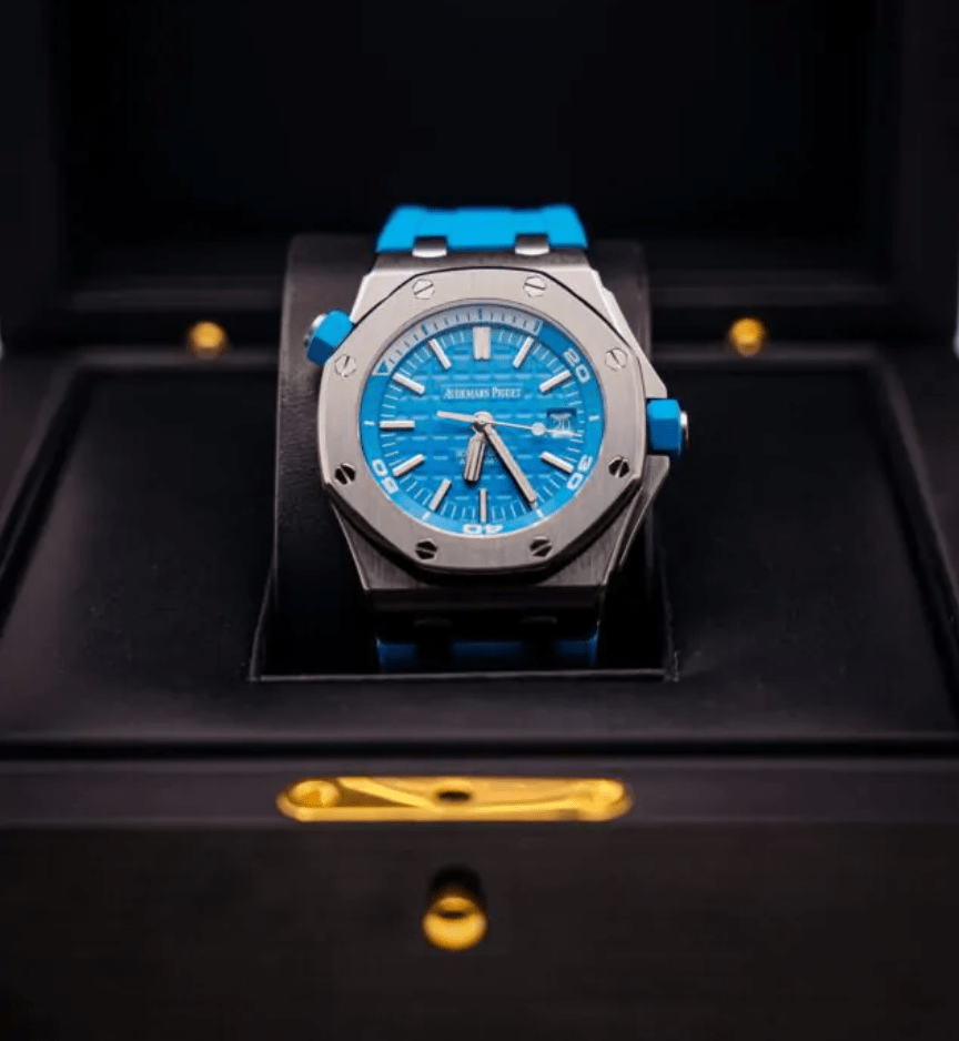 A&P OFFSHORE DIVER Turquoise Blue Dial 42mm
