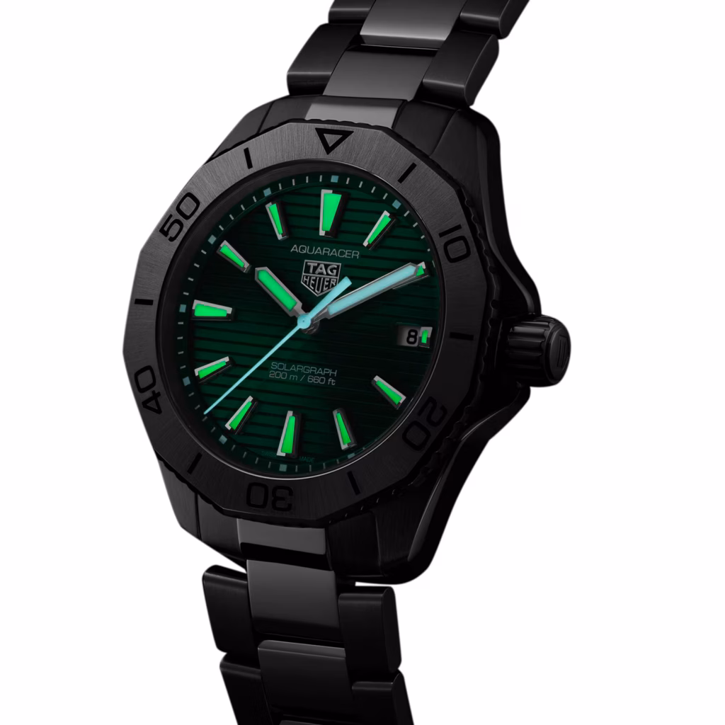 TAG Heuer Aquaracer Professional 200 Solargraph 40mm Mens Watch Green WBP1115.BA0000