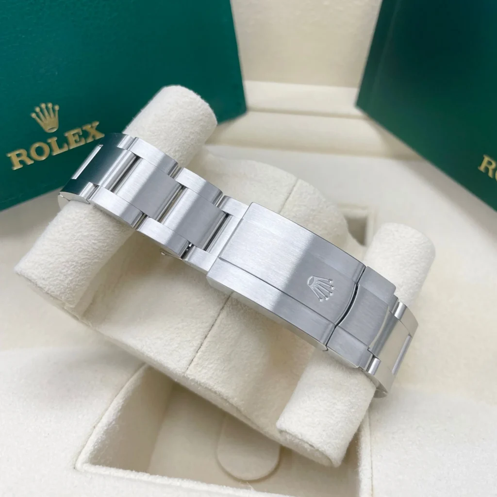 RLX Oyster Perpetual 41mm 124300-0004 Yellow Dial