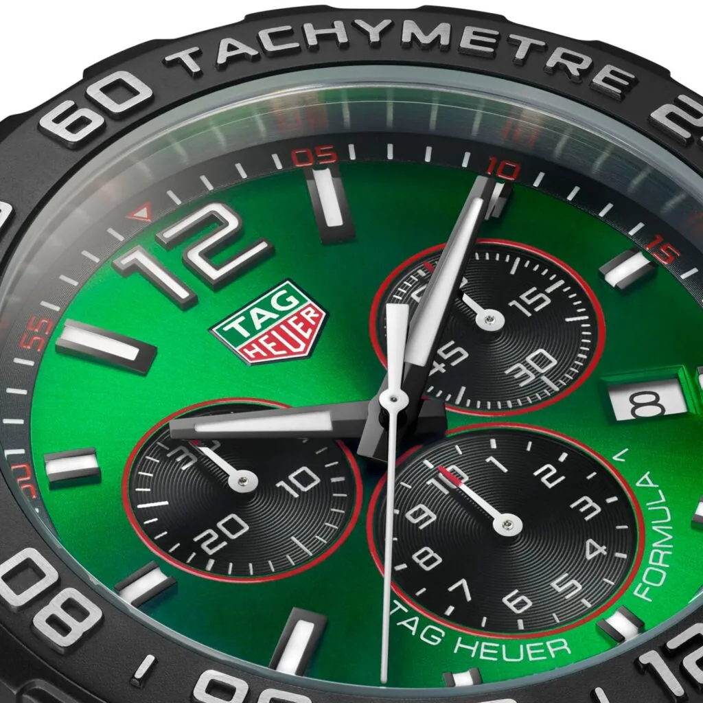TAG Heuer Formula 1 Quartz Chronograph 200M 43mm Mens Watch Green Rubber CAZ101AP.FT8056