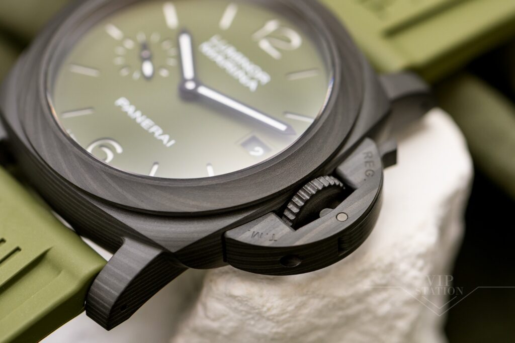 Panerai Luminor Quaranta Carbotech™ 40mm PAM01526