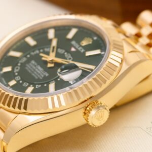 RLX Sky-Dweller 42mm 336938-0007/0008 Yellow Gold Bright Green Dial Jubilee