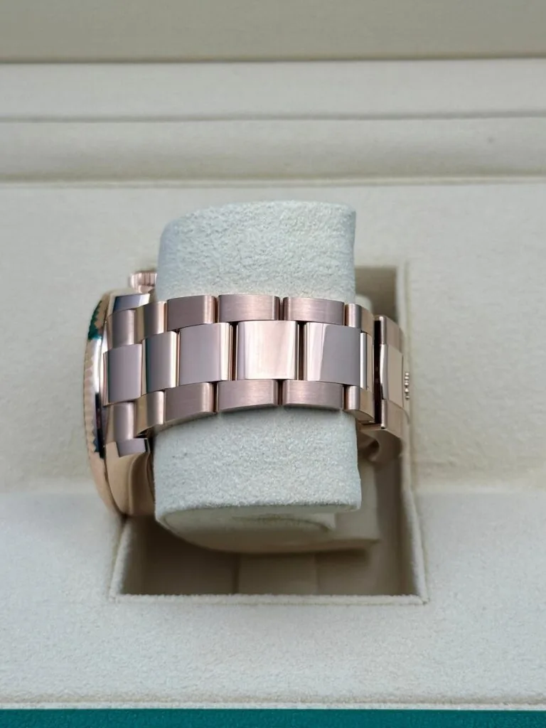 RLX Sky-Dweller 42mm 336935-0002/0006 Rose Gold Chocolate Dial Jubilee