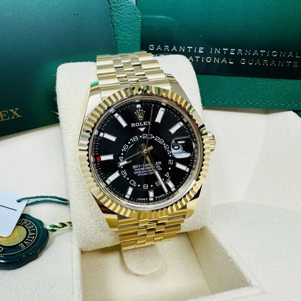 RLX Sky-Dweller 42mm 336938-0002/0005 Yellow Gold Black Dial Oyster