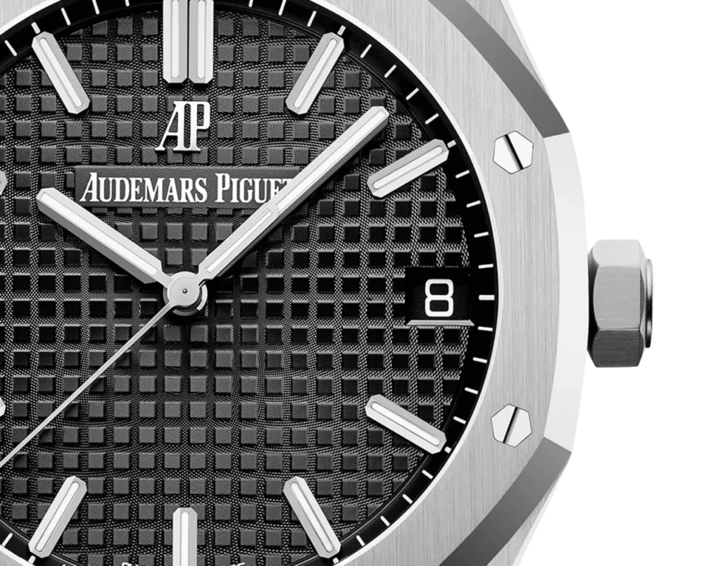 A&P ROYAL OAK Black Dial 41mm