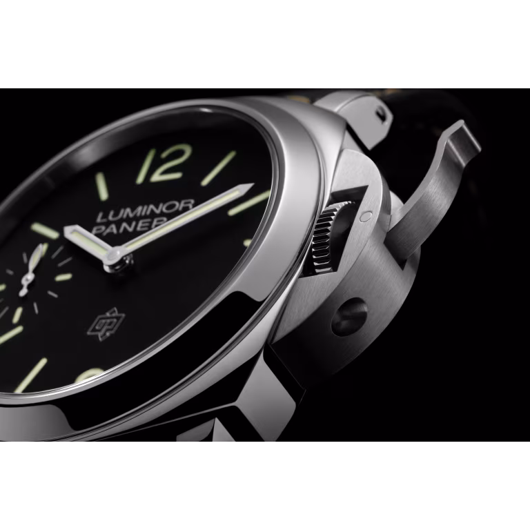 Panerai Luminor Logo 44mm PAM01084/PAM01085