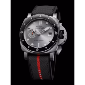 Panerai Submersible QuarantaQuattro Luna Rossa 44mm PAM01681