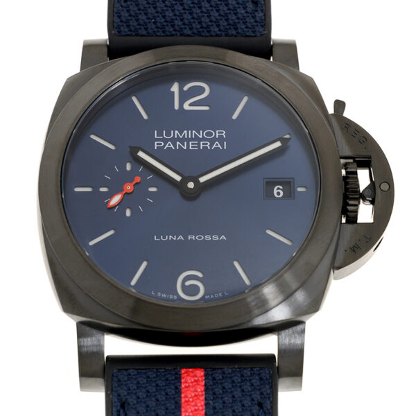 Panerai Luminor Quaranta Steel DLC Luna Rossa 40mm PAM01408