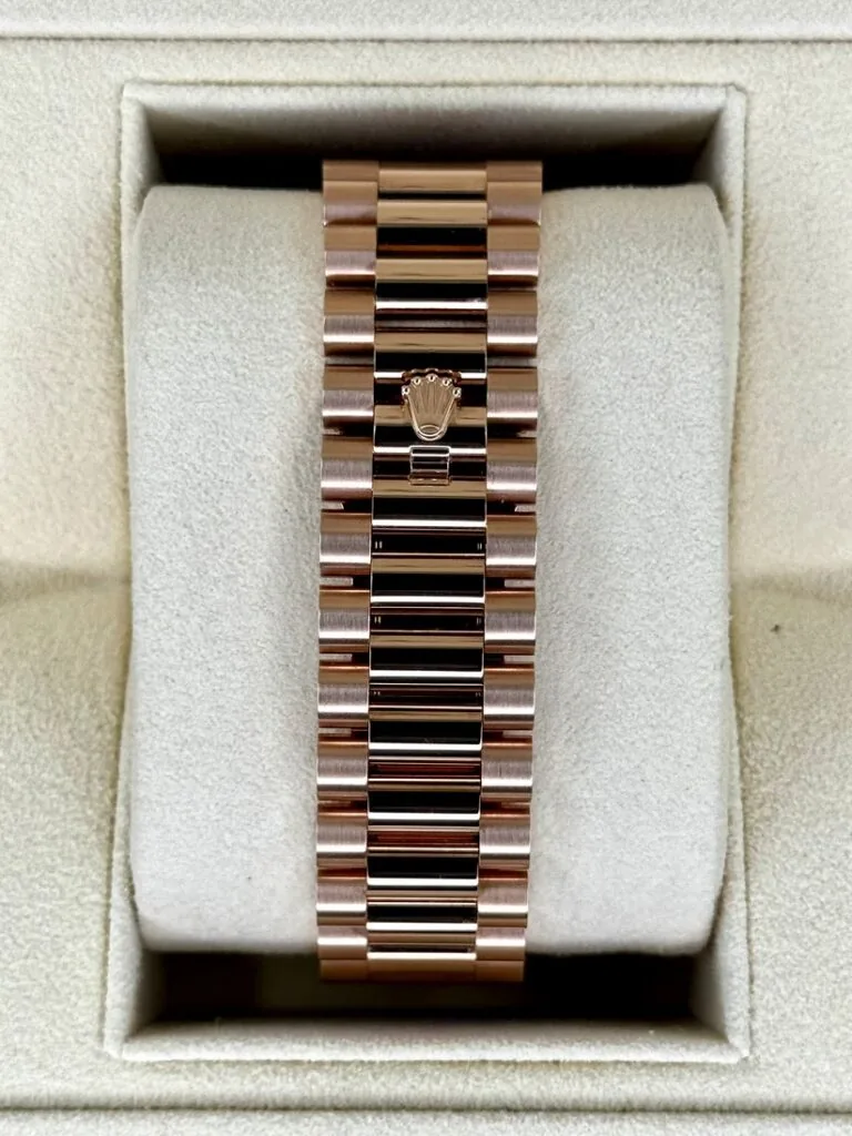 RLX Day-Date "President" 40mm Everose Gold Chocolate Diamond Baguette Dial - 228235