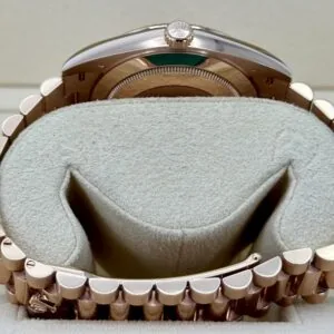 RLX Day-Date "President" 40mm Everose Gold Chocolate Diamond Baguette Dial - 228235